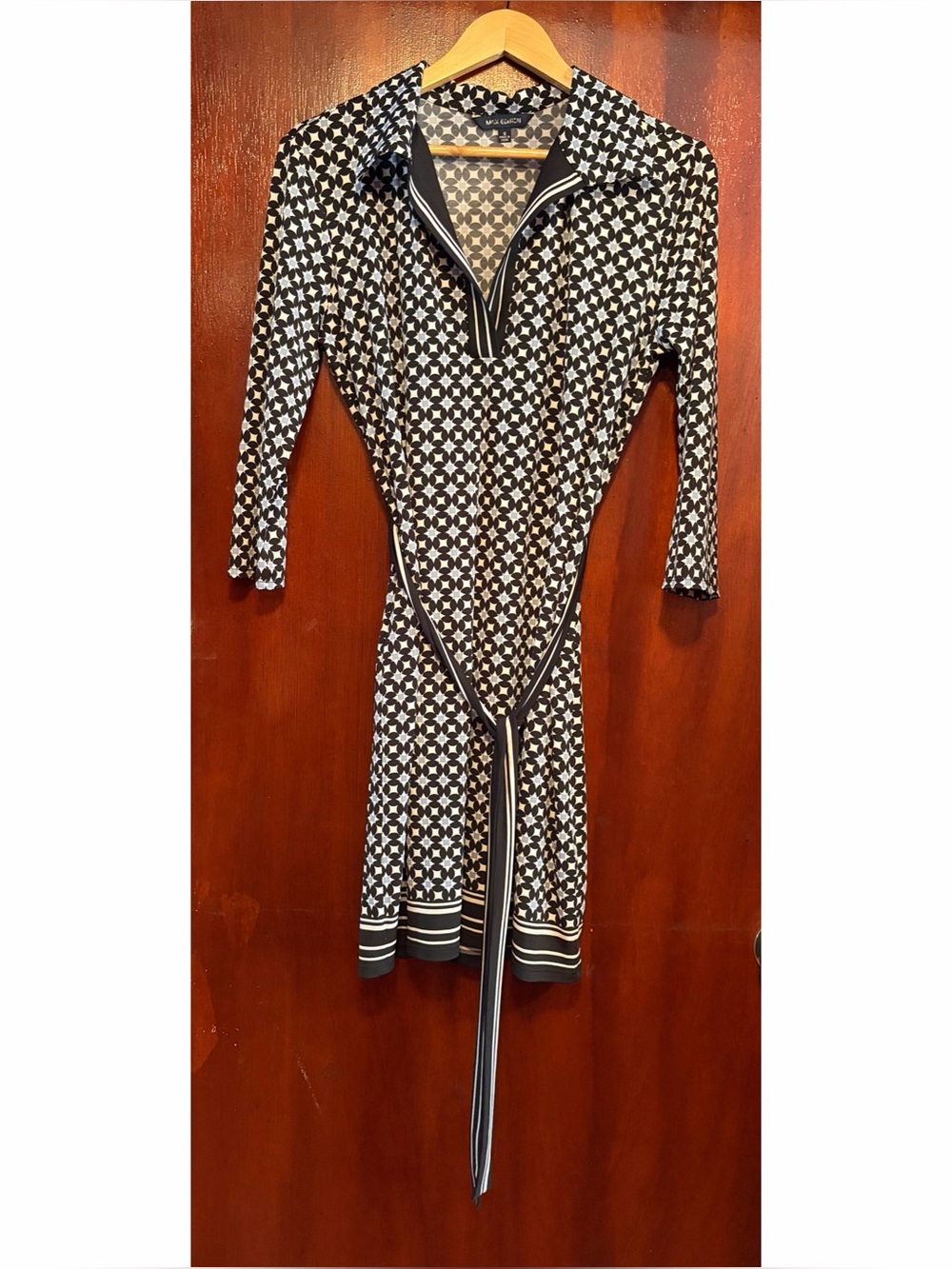 Max Edition Long Sleeve Geometric Wrap Dress